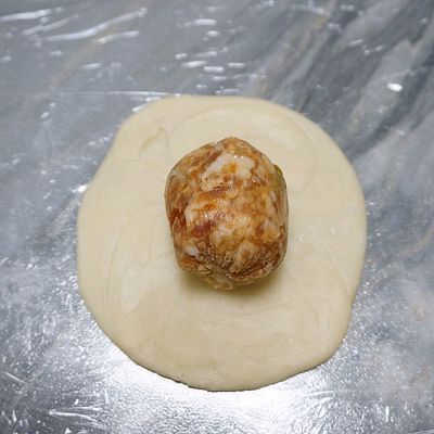 猪油|榨菜咸蛋黄鲜肉月饼