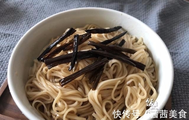 葱油|《向往的生活》一碗面,让半个娱乐圈的人流口水,做法也是很简单