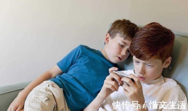 孩子|这4种行为阻碍孩子长高,很多家长都不在意,现在纠正还不晚