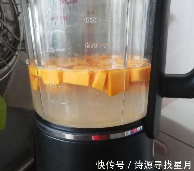 南瓜豆浆,香浓豆浆,颜色也美美哒!