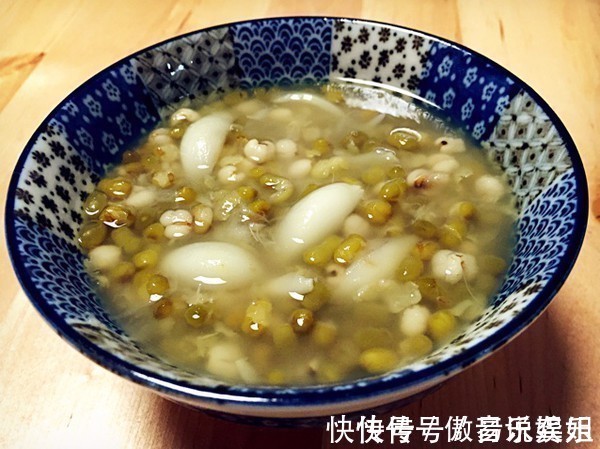 体内湿气|湿气的克星找到了,每天吃一口,排净体内湿气,大肚腩也消失了!