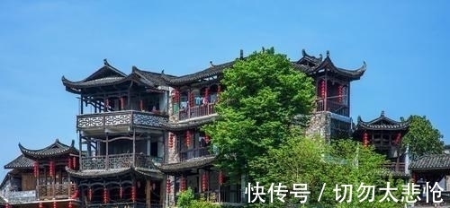 凤凰|湘西冷门古镇，有“小南京”美称，商业化不重，人少名气小