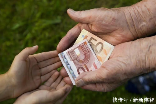 工资条|幼儿园“工资条”火了,负责后勤的宝宝收到1元工资,父母欣慰