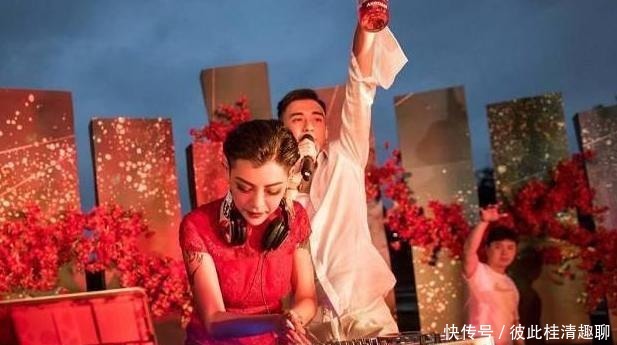 还记得火遍全网的“黑纱新娘”？结婚前霸气十足，结婚后判若两人