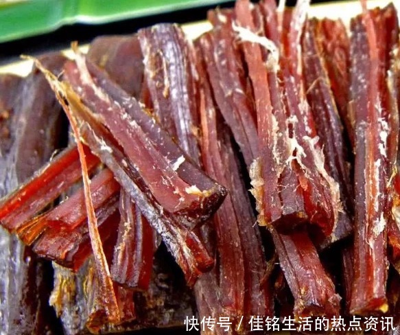 小吃|公认最贵的3种街头小吃,看见都要绕道走,网友吃过1种就是土豪