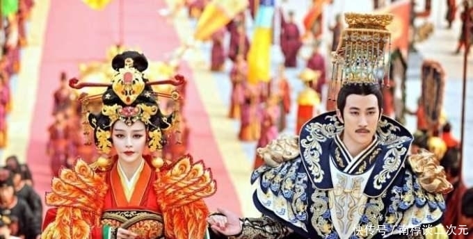 李治|王皇后让唐高宗将武则天纳入后宫，武则天为何还要对她下毒手？