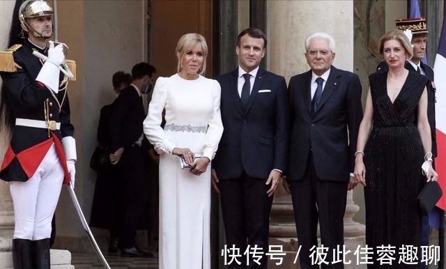 整容|布丽吉特整容后确实变美变嫩了!也敢把头发盘起来,气质真的很赞