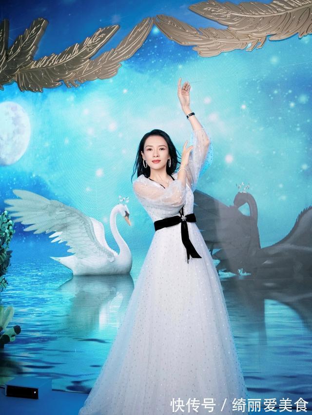 刘海|女人到了中年,头发别留太长!试试这3种“短发”,时髦减龄