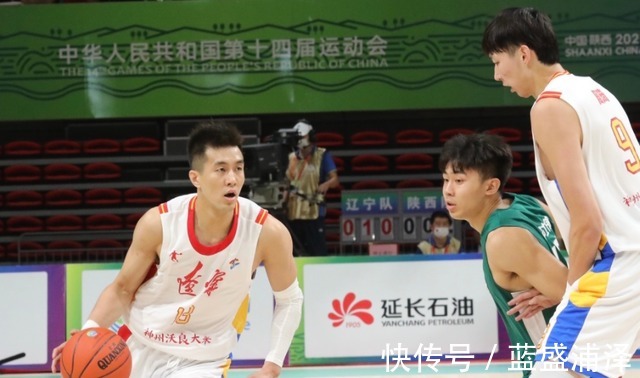 球员|辽宁队22分惨败,赛后杨鸣1举动激怒球迷,郭艾伦终究错付!