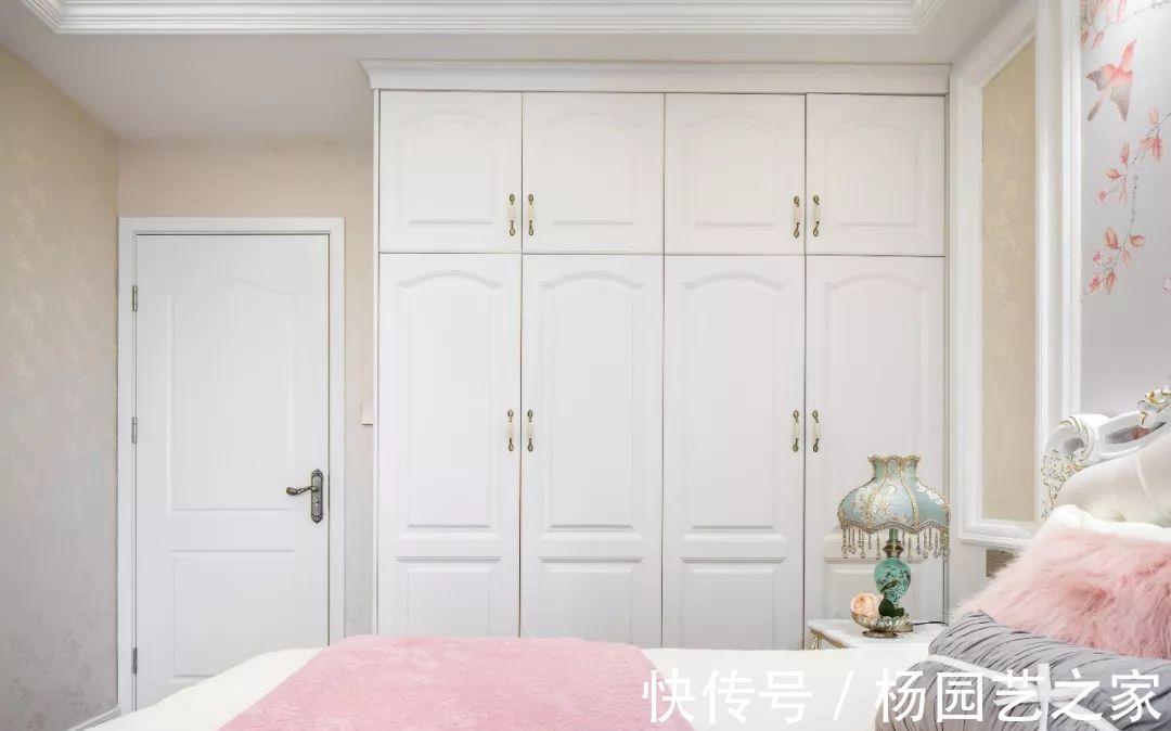 电视背景墙|107平欧式小三居,整体大气又别致,小户型也不输气质!