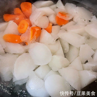 草果|有了这些白萝卜烧牛肉，实力下酒