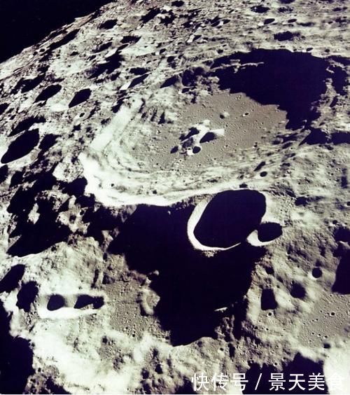 史上最清晰月球照片，50000張照片合成的月亮，網(wǎng)友太震撼了