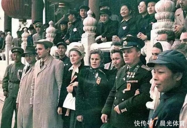 被迫|苏联专家被迫撤离前都舍不得离开,纷纷连夜留下机密数据