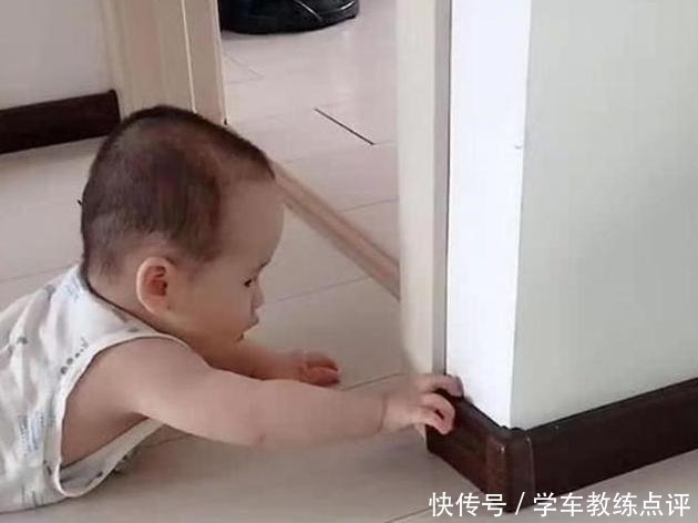 女儿|女儿不小心翻出爸爸“小金库”,宝妈一旁笑出声,宝爸却笑不出来!