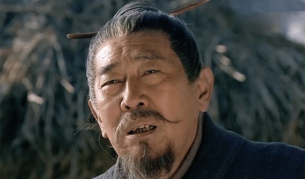 晁盖$此人在梁山排名第十二,救过晁盖和宋江,却被自己人逼得走投无路