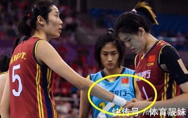 仲仲|朱婷宣布准备手术,将影响明年比赛安排,女排队长直播透露内幕!