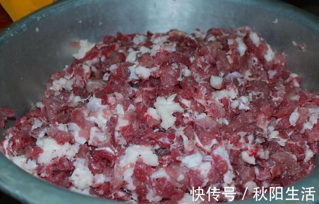 灌好的香肠,直接放太阳下晒是错的!做好4步,香肠味香不变质