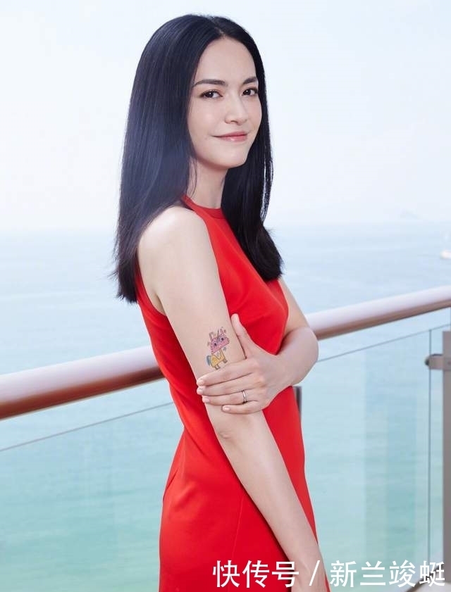 姚晨：“低配老公”不帅不浪漫，私藏的存折牵出泪水