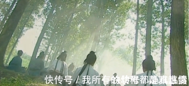 和尚|清朝强迫百姓必须留一条辫子,那天生就不长头发的人该咋办?