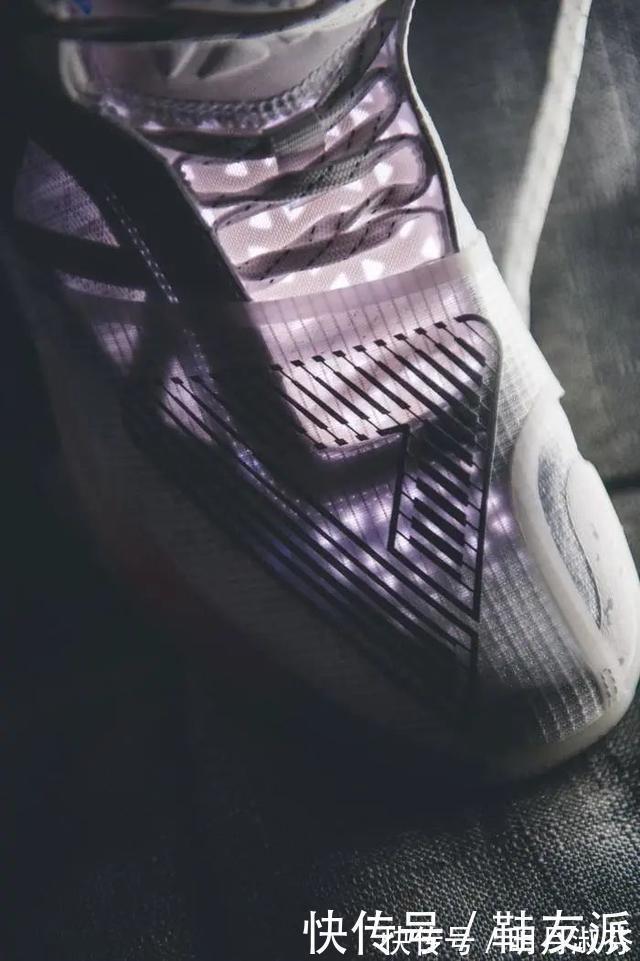 tpu 国产新潮!「匹克大三角」上新秒空!实战表现竟有些“离谱”?