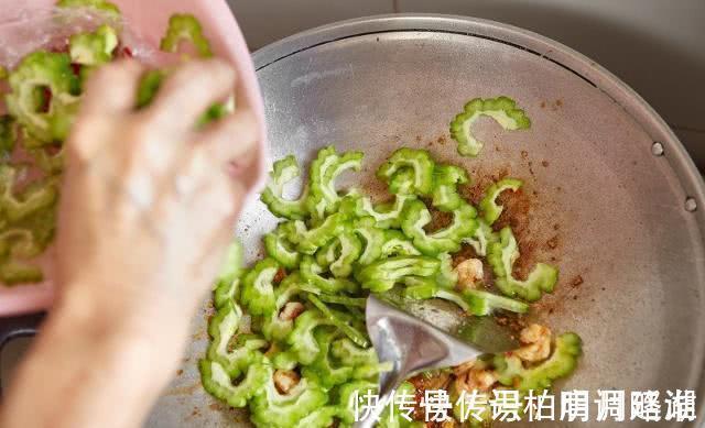 长寿|85岁夫妻的长寿秘诀,不太爱吃米饭,有三种经常会吃