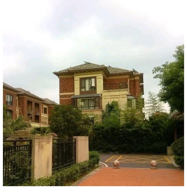 炒房|我国的房价泡沫大吗？真不大