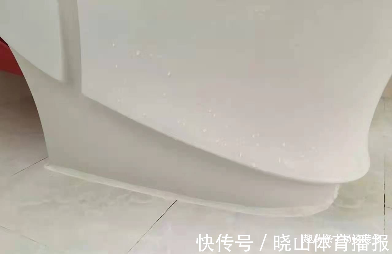 马桶脏了别费力刷,学会小妙招污垢清除一点都不费劲,轻松做懒人