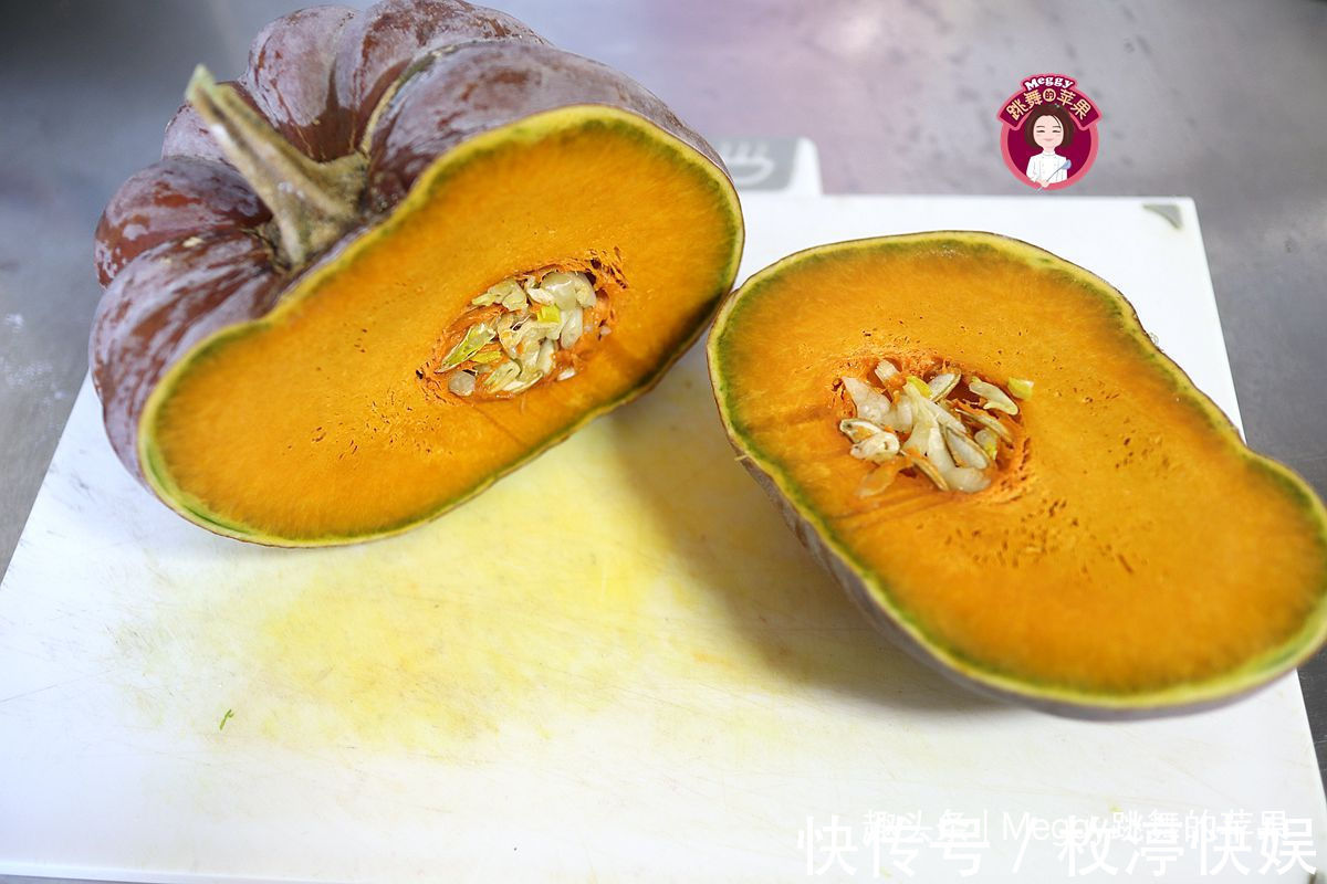 香甜|只需一次发酵的南瓜刀切馒头，全程节省60分钟，香甜暄软真漂亮