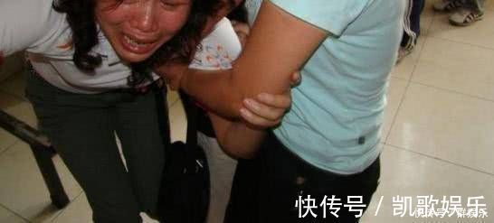 补课|10岁男孩口吐白沫,不治身亡,医生惋惜:孩子这个地方真的不能打