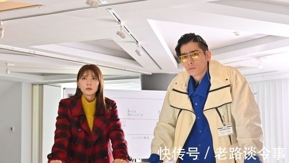 小樱|假面骑士冬季剧场版新剧照:亡命众增加新干部,无敌玩家霸气现身