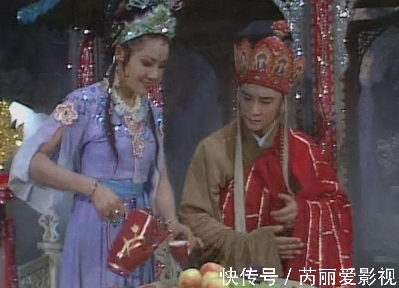 灵山@金蝉子为何被如来贬到凡间,你看他在灵山干了啥?