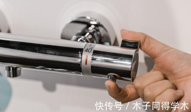 淋浴房|真闹心!卫生间这1㎡没装好,洗澡都洗不痛快