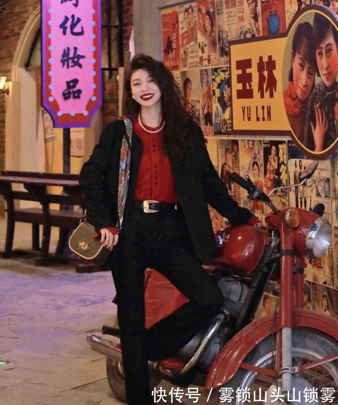 连衣裙 过年怎么穿保暖又洋气?借鉴这几套搭配,简约利落又有高级感