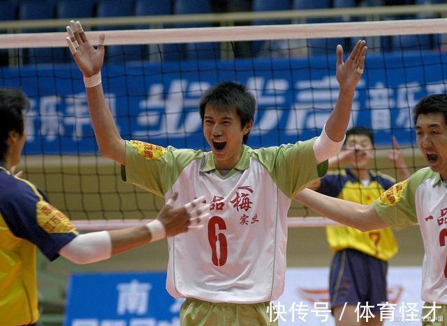 教练组|蔡斌教练组大调整!陈友泉或成二把手,袁心玥当新任女排队长?
