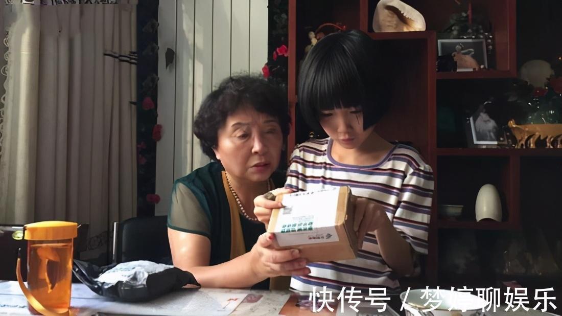 宝妈|10年前,60岁高龄试管生下双胞胎女儿的她,现在坦言后悔了