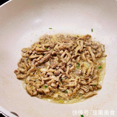 牡蛎|#舌尖上的端午#茭白青椒肉丝冷面