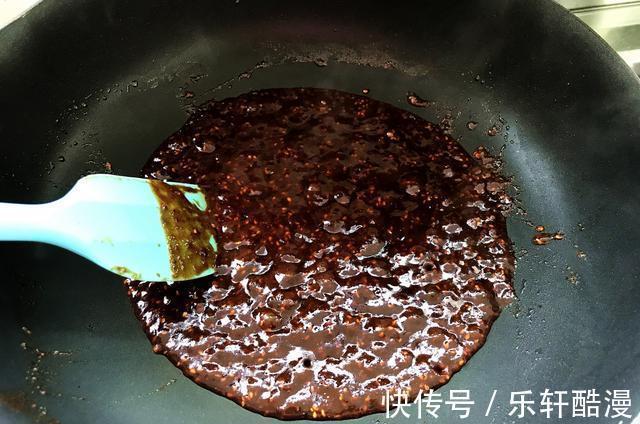 酱汁|1碗调料放锅里一炒，做酱香饼、拌面、夹馒头太香了，万能酱汁