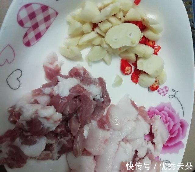 简单|肉炒酸菜,简单快手家常菜