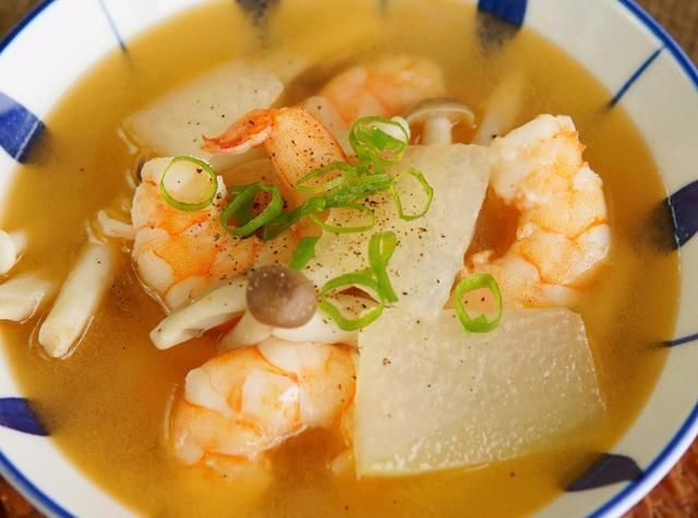 补钙|冬瓜和它一起炒，清香鲜美，低脂肪还能补钙锌，常吃好处多多