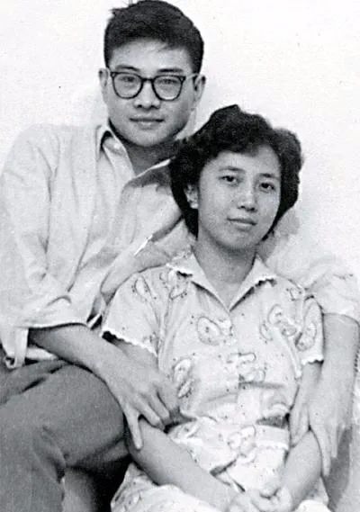 家庭|倪匡身高1.64米,初中毕业,事业家庭双收,这辈子不要太爽哦