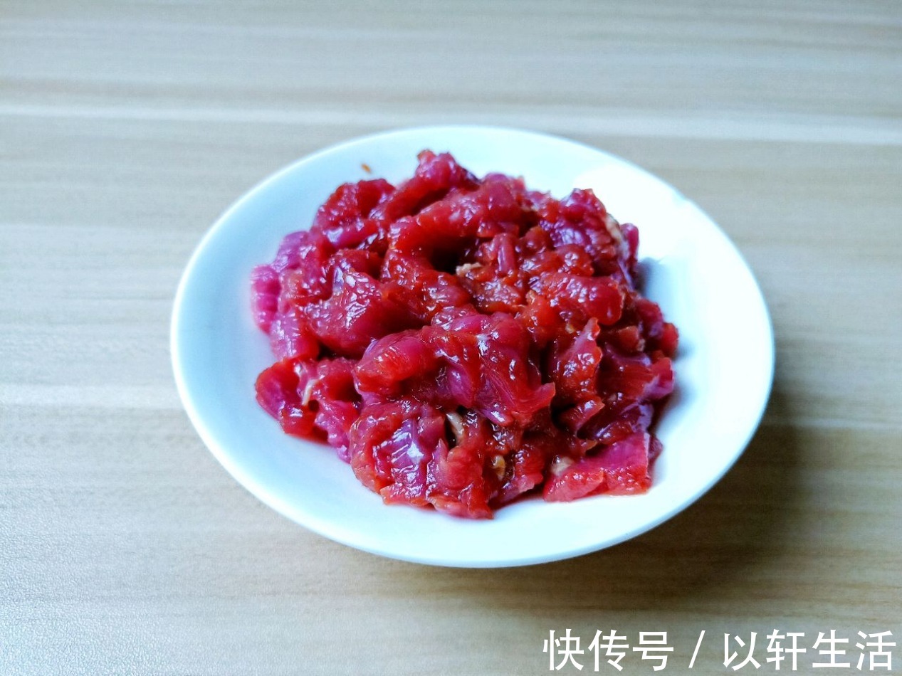 胃口|夏天多吃苦瓜,清热营养,和牛肉简单炒一炒,健康美味