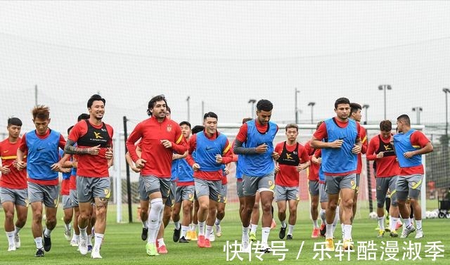 外國人|分手后體面告別！外國人在巴西生活比較麻煩，艾克森很難再回中國