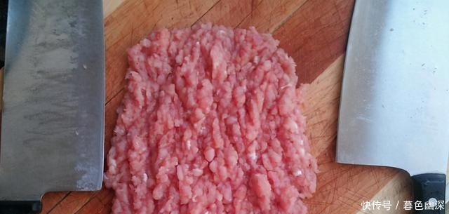 营养|冬天我遇到此菜绝不手软,用来剁馅包饺子吃,营养美味,真过瘾!