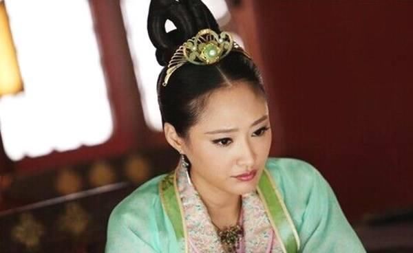 首诗|《诗经》里的这首诗,只有短短七句话,却写了一段历史