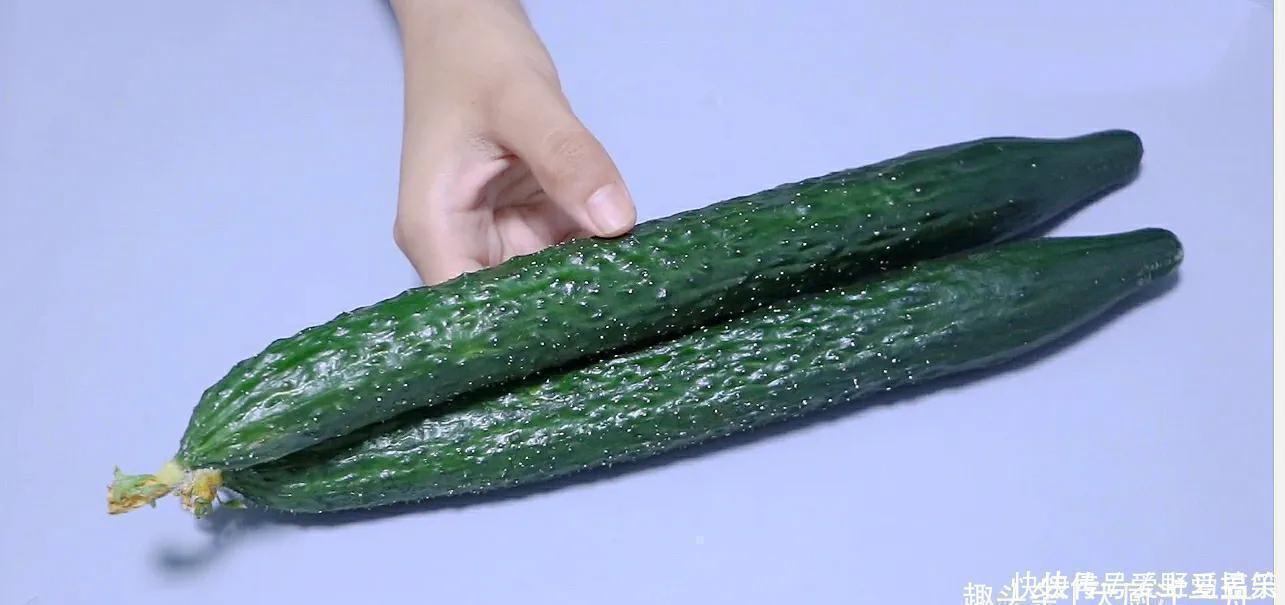 激素黄瓜|黄瓜打不打激素？看一眼这个“小机关”就知道，包你买不到催熟