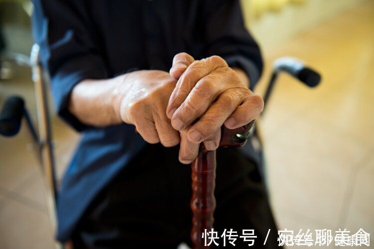 高血脂|经常吃肥肉的人,到底会更长寿还是更短命?听一听专家怎么说