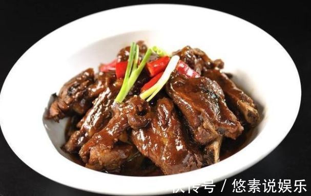 几道百吃不腻的家常菜，好吃又下饭，家人超喜欢的，上桌都抢着吃