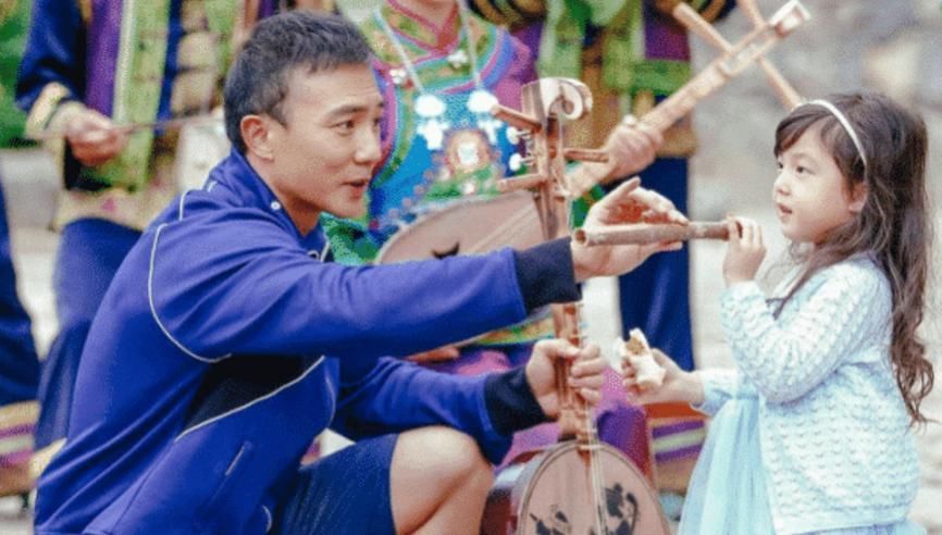 “被迫停播”的综艺，一个压根没播，最后一档因收视太高被叫停