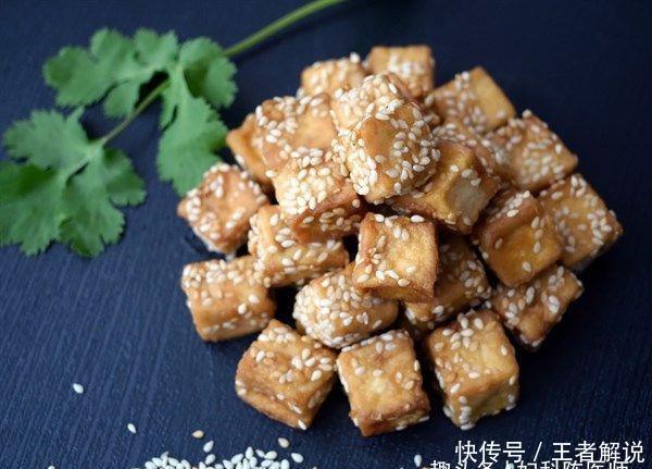 想年輕長壽先排毒，以下食物常吃，美容養(yǎng)顏，延緩身體衰老