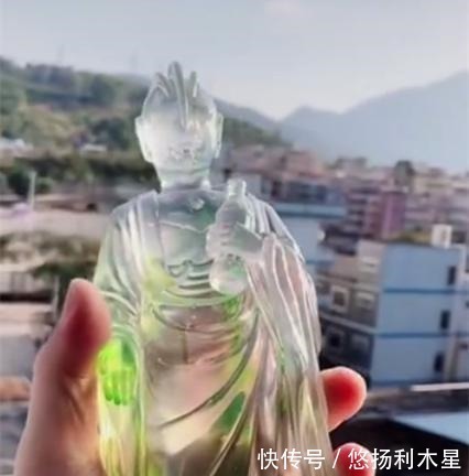 迪迦奥特曼|奥特曼出土“文物”鉴赏,迪迦的霸气真实,还有冰种翡翠